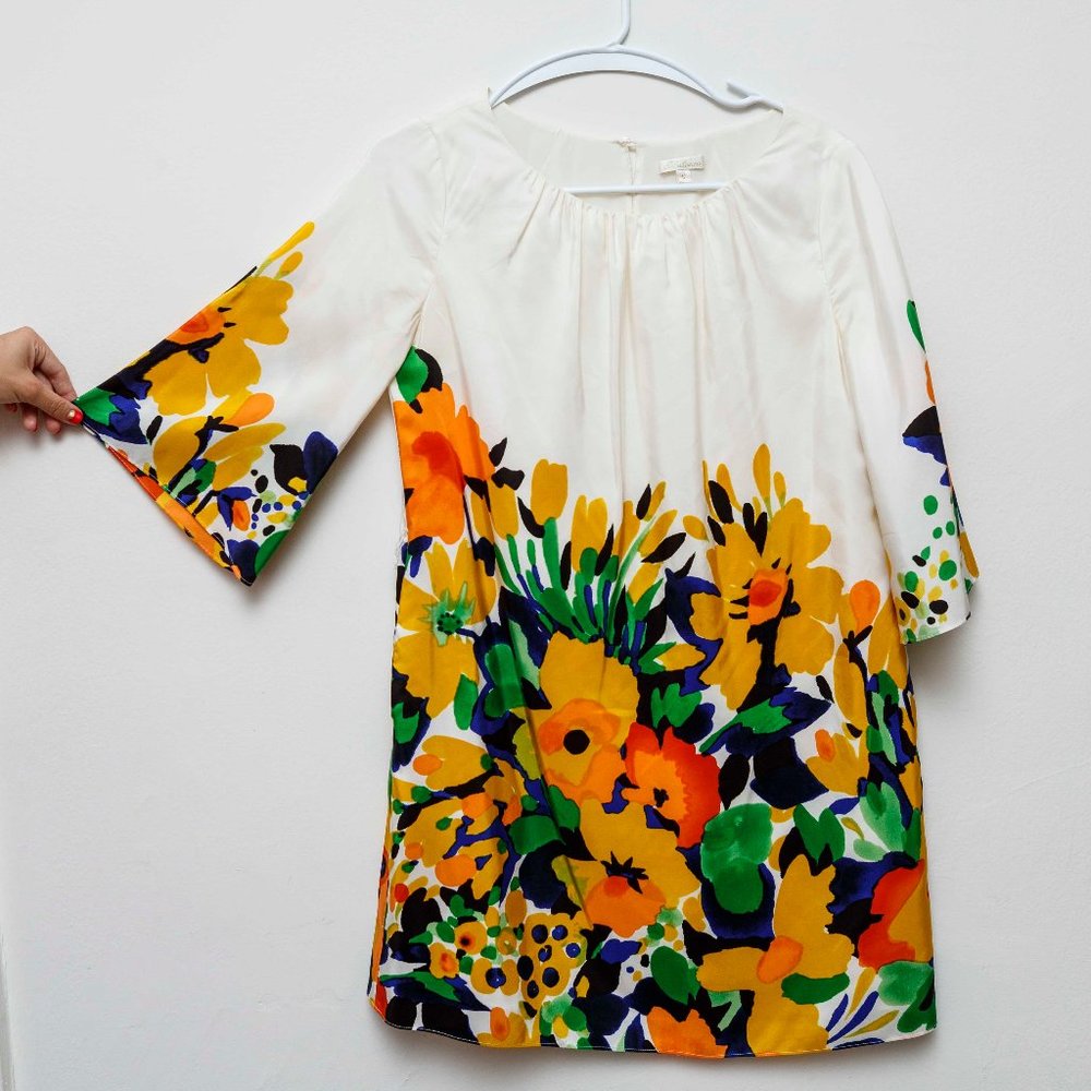 Shoshanna bell sleeve floral shift dress - size 8